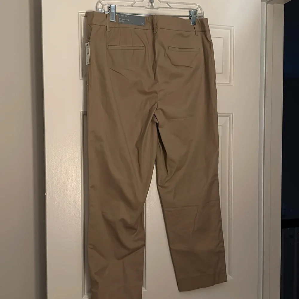 New with tags Talbots perfect crop pants size 10 - Picture 2 of 3